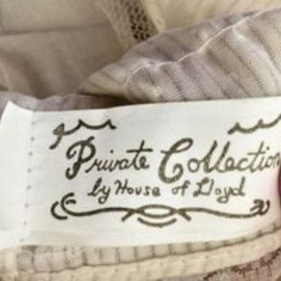 House of Lloyd 1989 Porcelain Brunette Little Bo Peep Doll Clothed W/Stand 16" - Picture 8 of 10